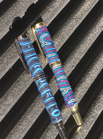 Crazy Layered Micarta Indigo Denim Pink, White and Black